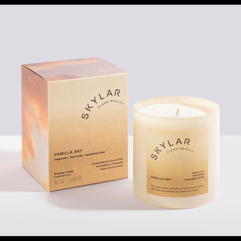 NWT Skylar Vanilla Sky Candle 8 oz